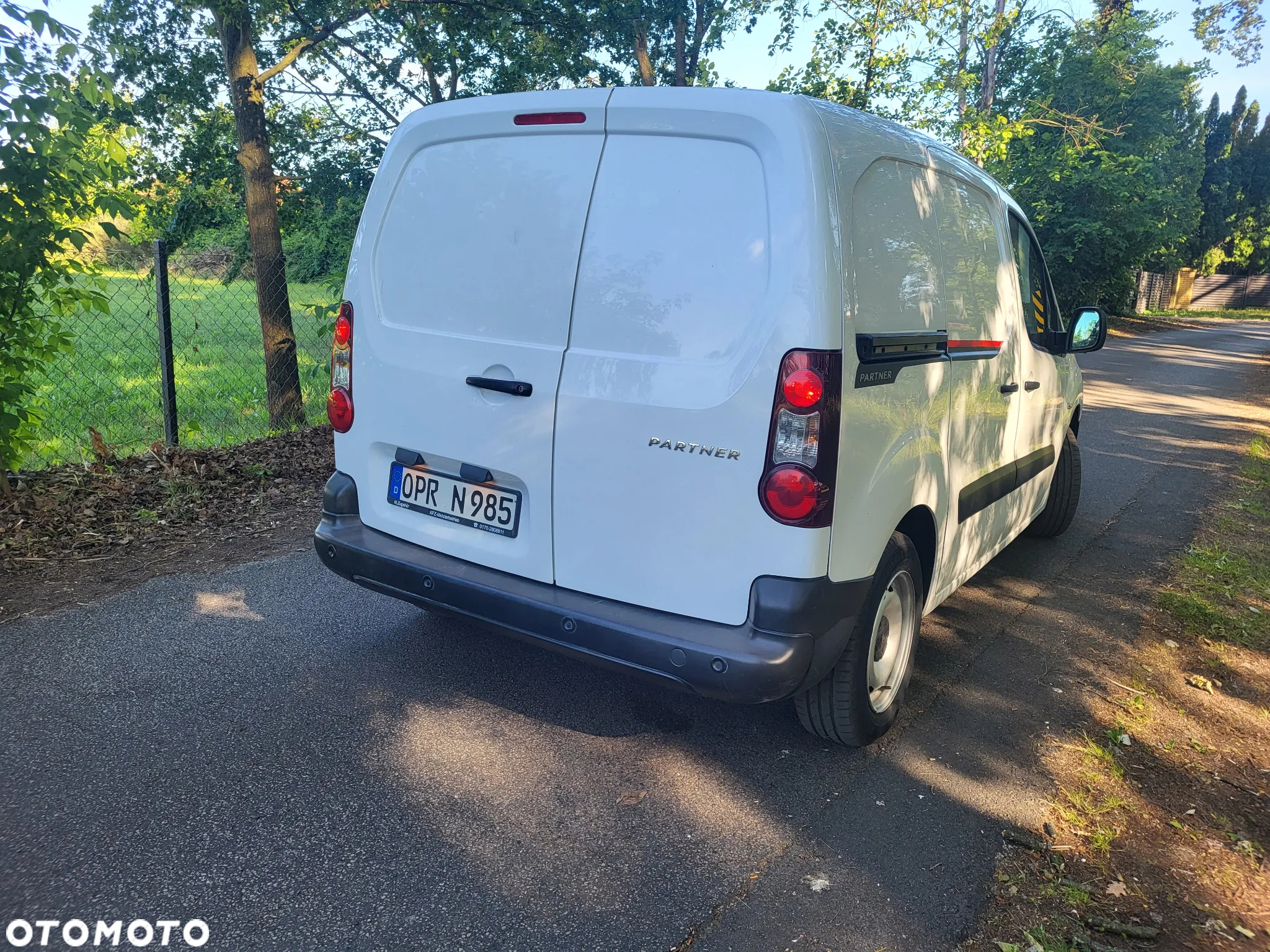 Peugeot Partner Tepee HDi 75 Esplanade - 14