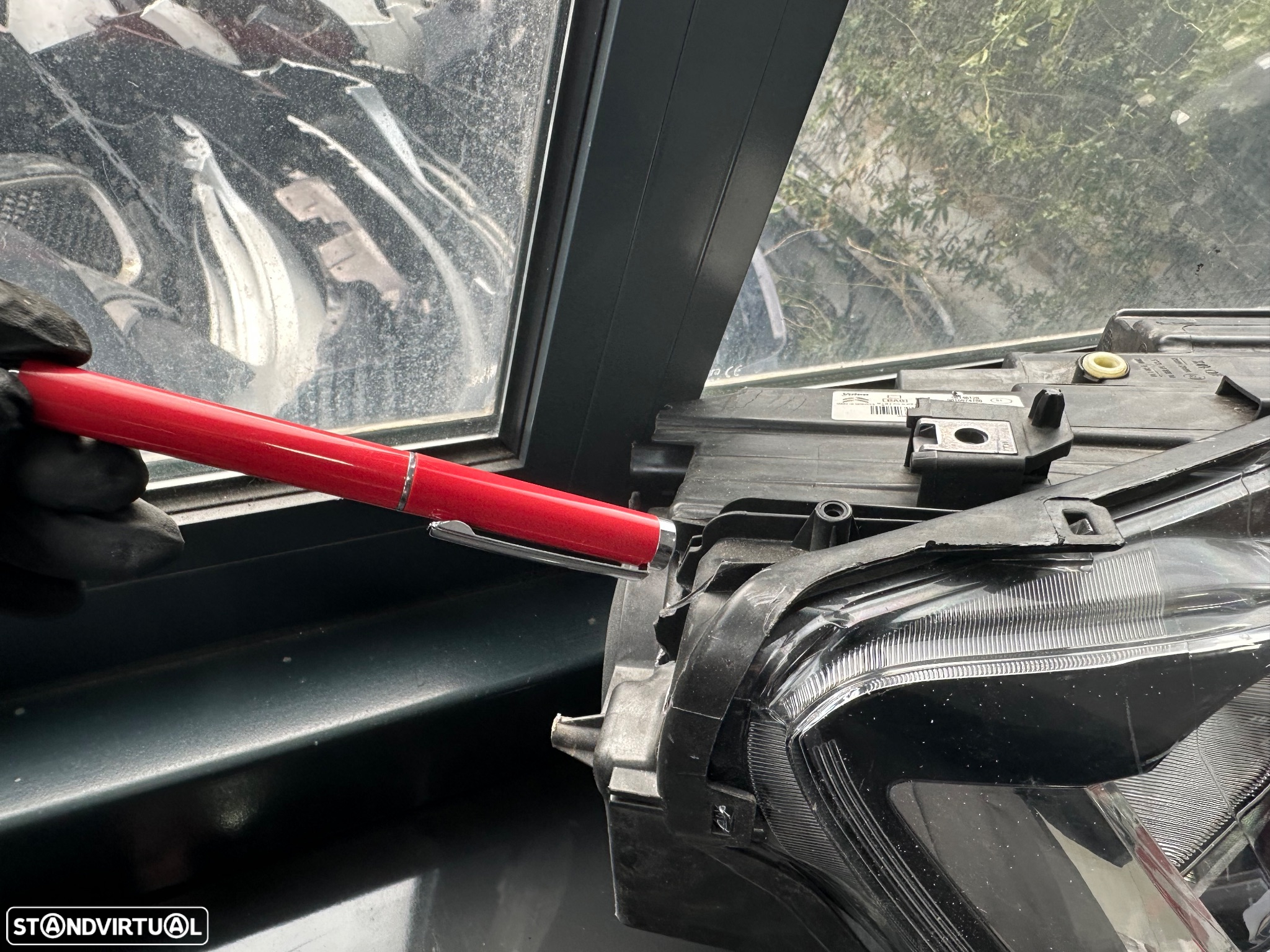 Farol Citroen berlingo 2020 - 5