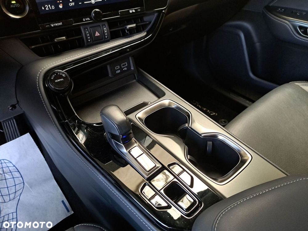 Lexus NX - 27
