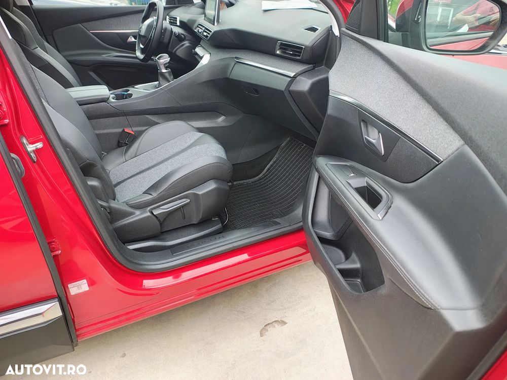Peugeot 3008 PureTech 130 Stop & Start Allure - 28