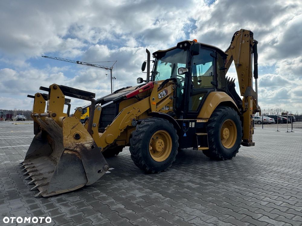 Caterpillar 428 - 2
