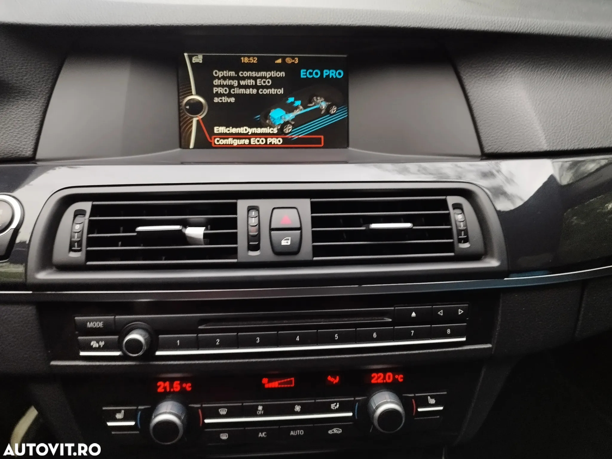 BMW Seria 5 520d Touring Blue Performance - 34