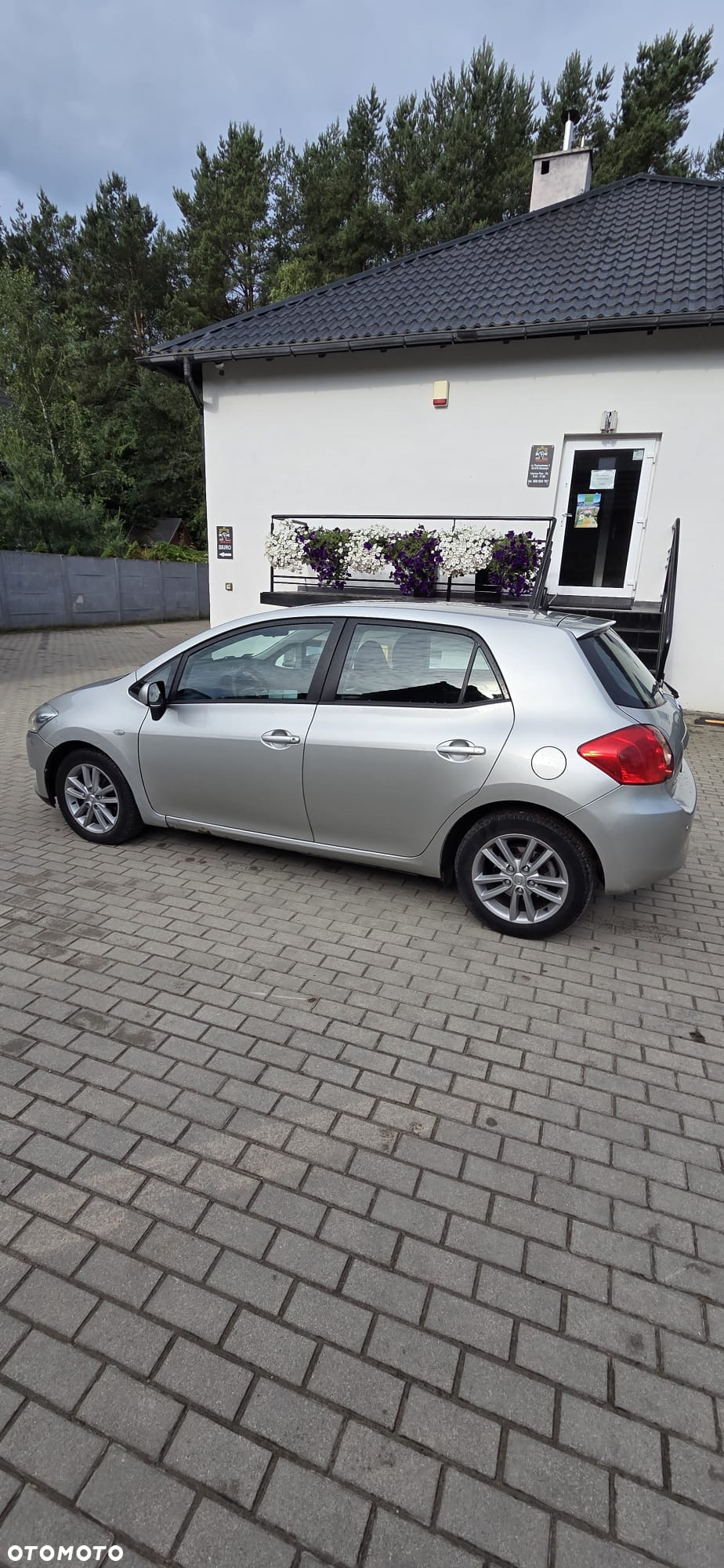 Toyota Auris 1.6 Premium - 4