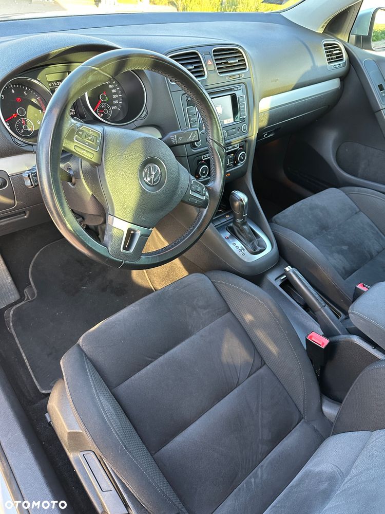 Volkswagen Golf 1.4 TSI Highline DSG - 30