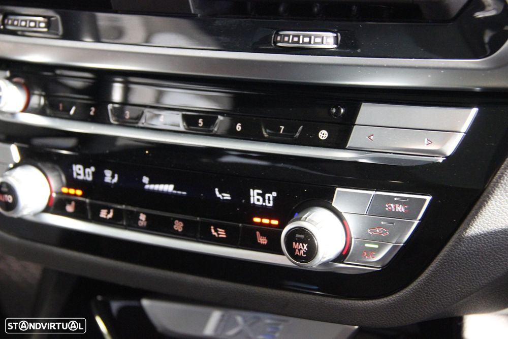 BMW iX3 Impressive - 19