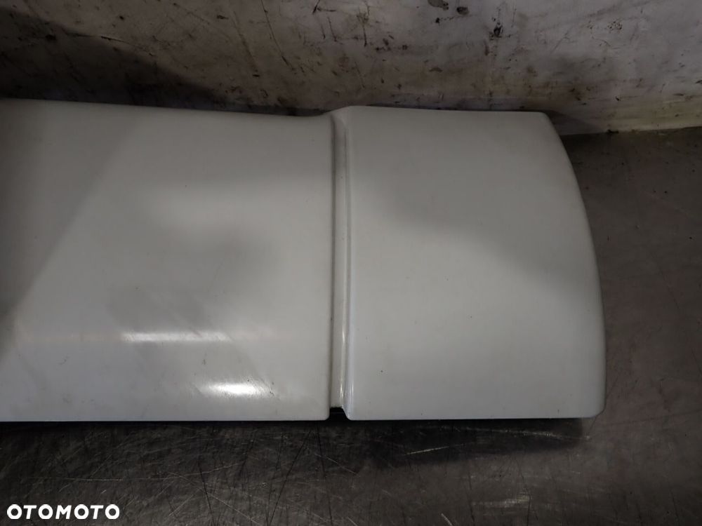 OWIEWKA PRAWA PRZEDNIA IVECO STRALIS 504040699 - 2