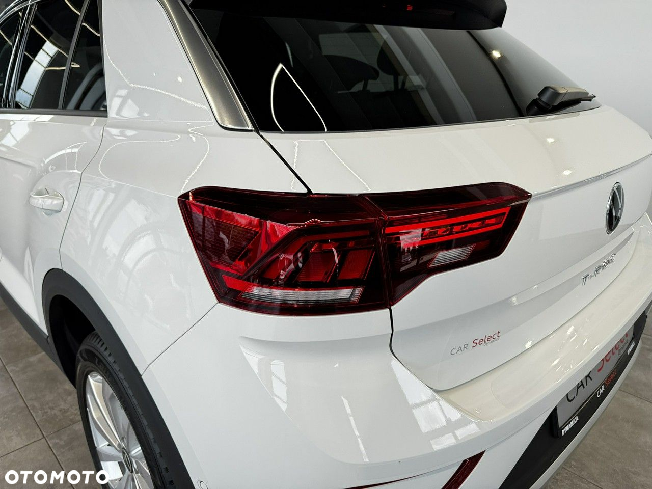 Volkswagen T-Roc - 12