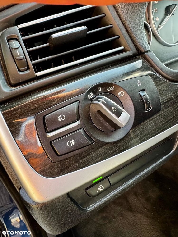 BMW Seria 5 535d Touring - 21