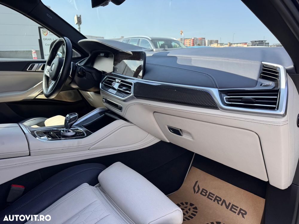BMW X6 xDrive40i AT MHEV - 16