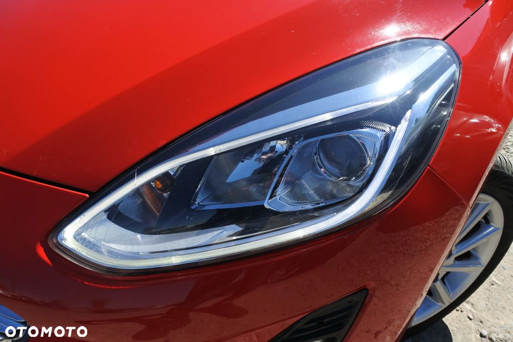 Ford Fiesta 1.0 EcoBoost S&S TITANIUM X - 30