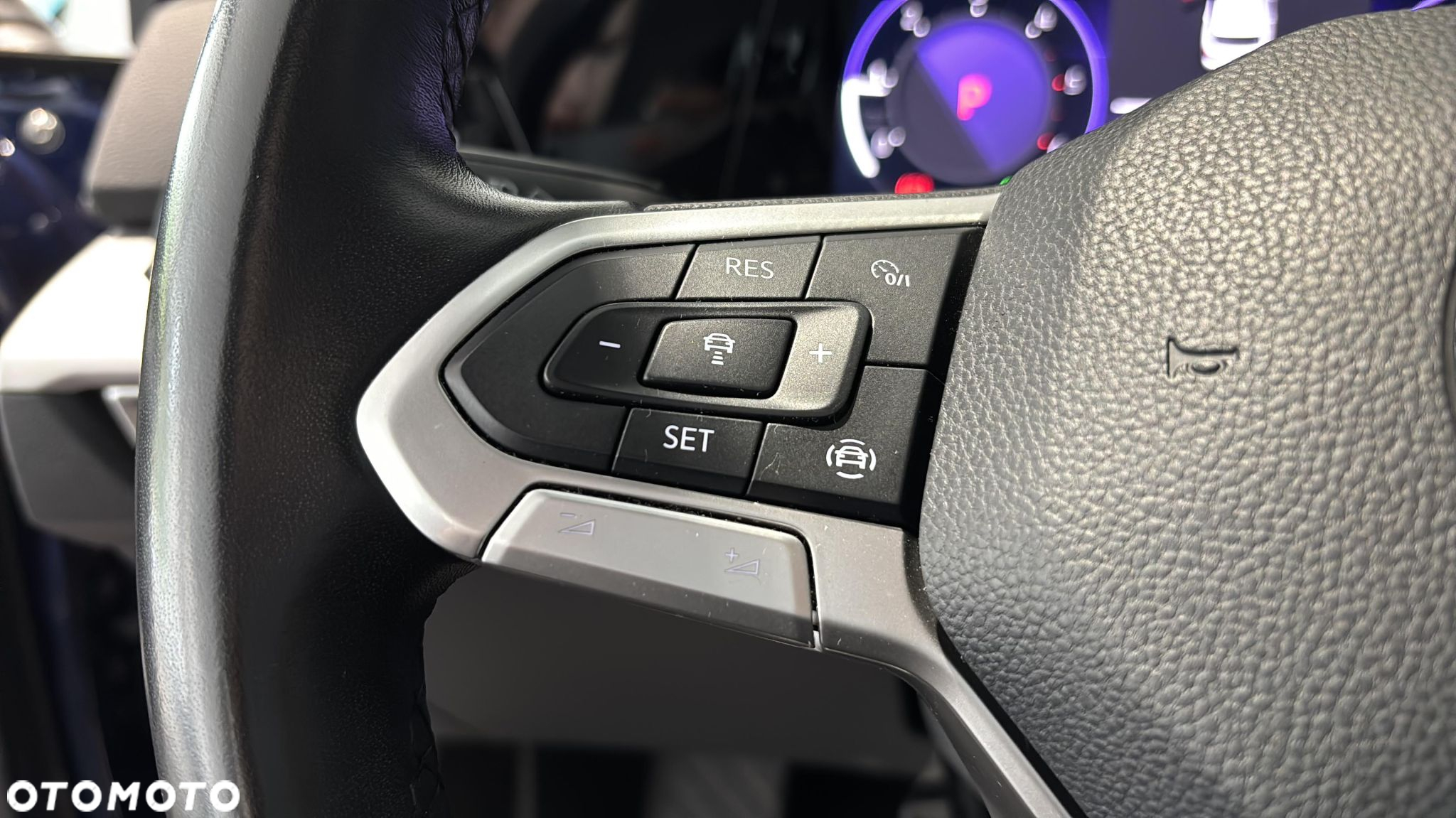 Volkswagen Golf VIII 2.0 TDI Life DSG - 26