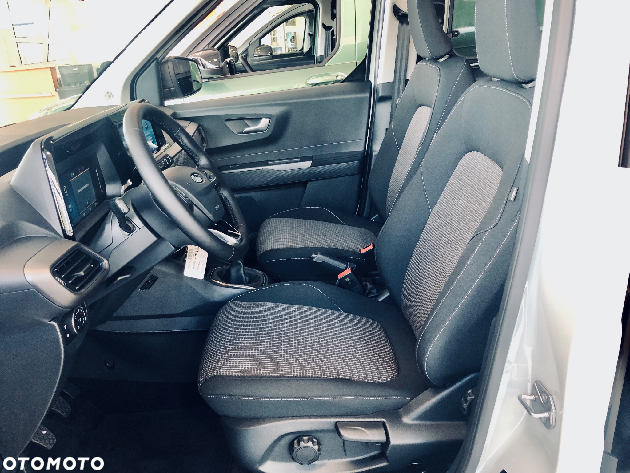 Ford Tourneo Courier 1.0 EcoBoost Trend - 7