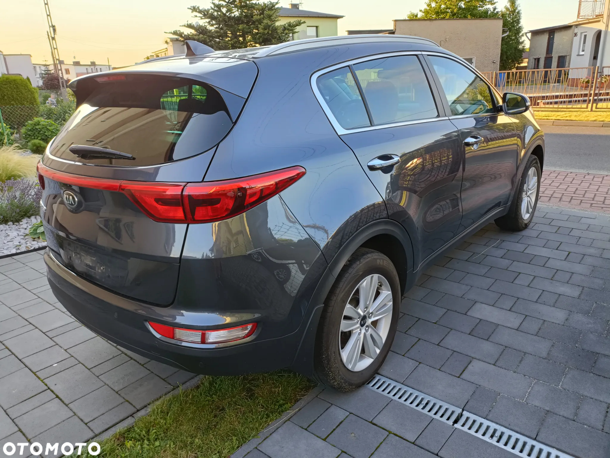 Kia Sportage - 4