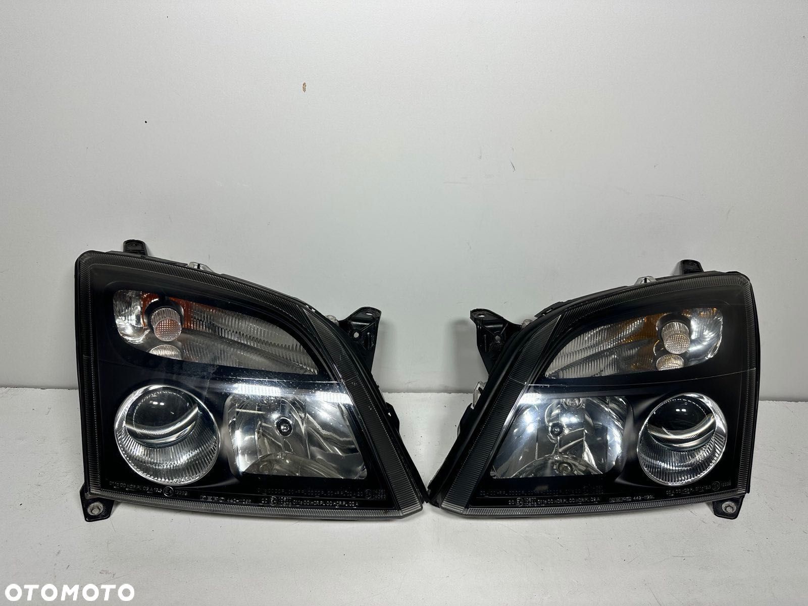 Opel Vectra C Signum Lampy Przód Przednie Komplet Lewa+Prawa EU Ładne - 1