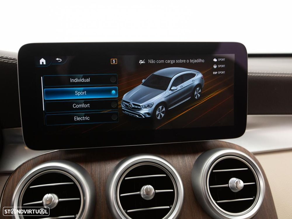 Mercedes-Benz GLC 300 e Coupé 4Matic - 29