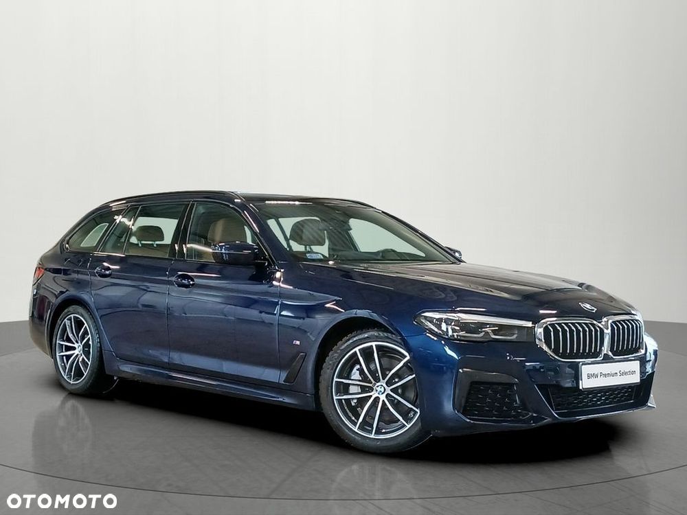 BMW Seria 5 530i xDrive mHEV M Sport sport - 8