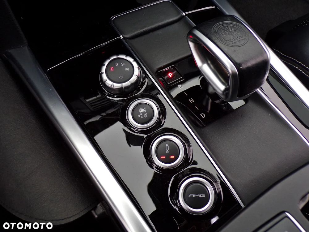 Mercedes-Benz Klasa E - 25