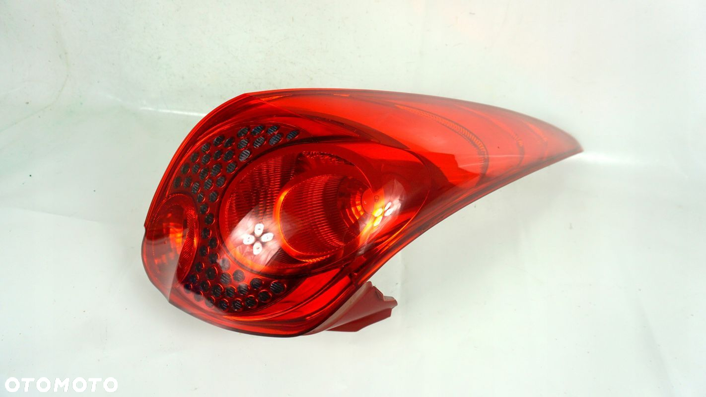 LAMPA LEWY TYŁ LEWA TYLNA TYLNIA PEUGEOT 207 SW KOMBI 06-13 9680158080 - 5