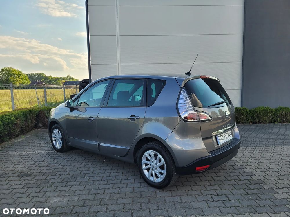 Renault Scenic - 10
