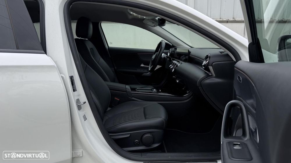 Mercedes-Benz A 200 Progressive Aut. - 24