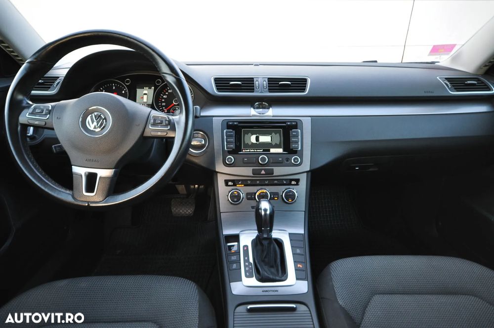 Volkswagen Passat Variant 2.0 TDI 4Motion BlueMotion Technology Highline DSG - 13