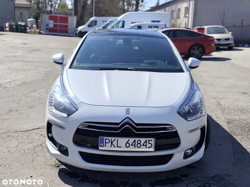 Citroën DS5 Hybrid4 EGS6 SportChic - 1