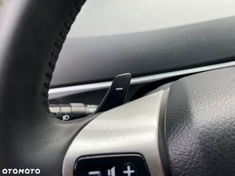Toyota Verso 1.8 Prestige 7os MS - 26