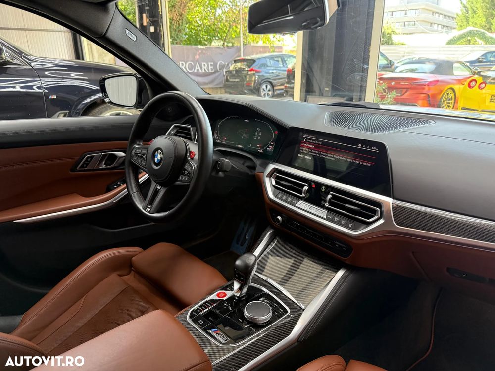 BMW M3 Competition xDrive AT - 36