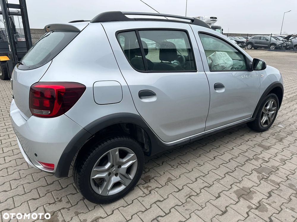 Dacia Sandero Stepway TCe 90 (S&S) Prestige - 5