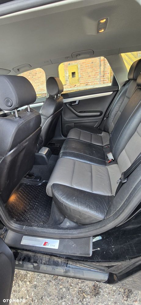 Audi A4 Avant 2.0 TDI DPF quattro - 10