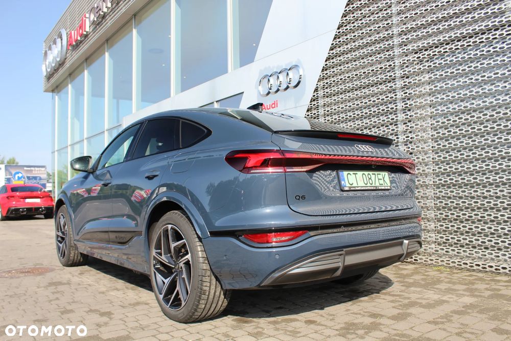 Audi Q6 Sportback e-tron - 6