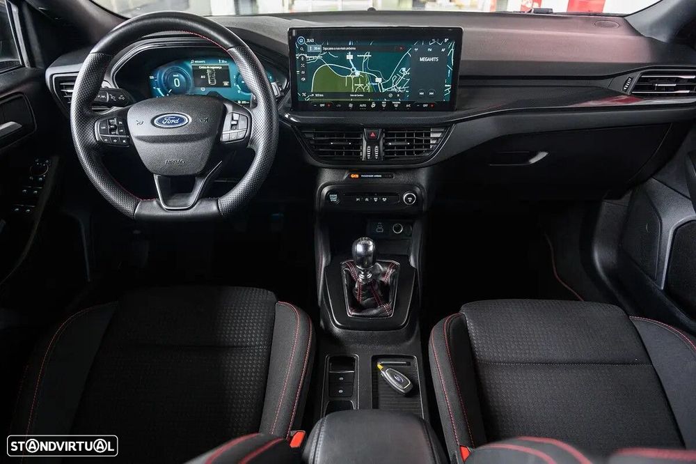 Ford Focus SW 1.0 EcoBoost ST-Line - 48