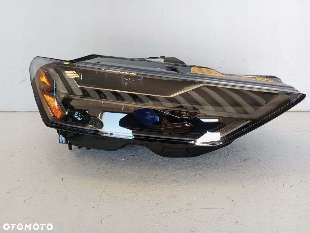 LAMPA PRAWA LASER AUDI A7 4K8 USA - 3