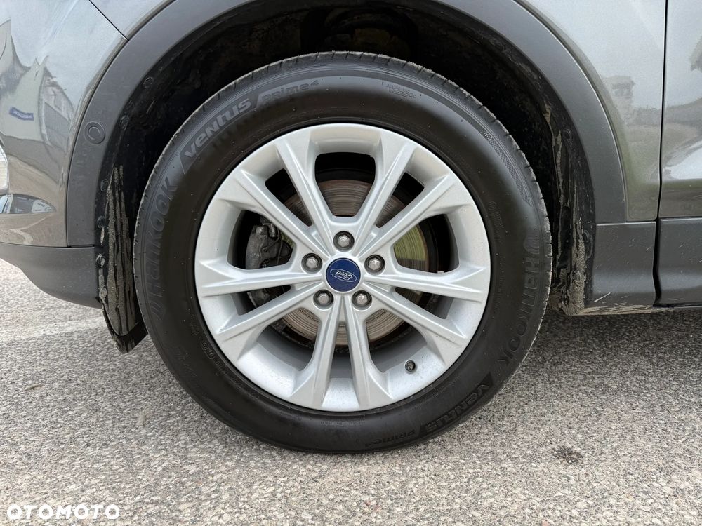 Ford Kuga 1.5 EcoBoost 2x4 Titanium - 31
