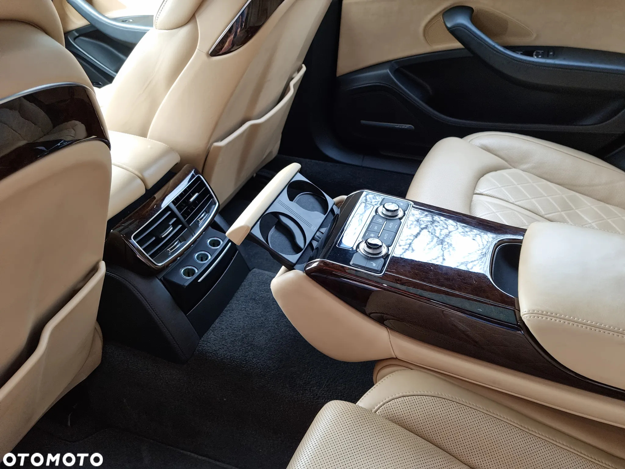 Audi A8 4.2 TDI L Quattro - 8