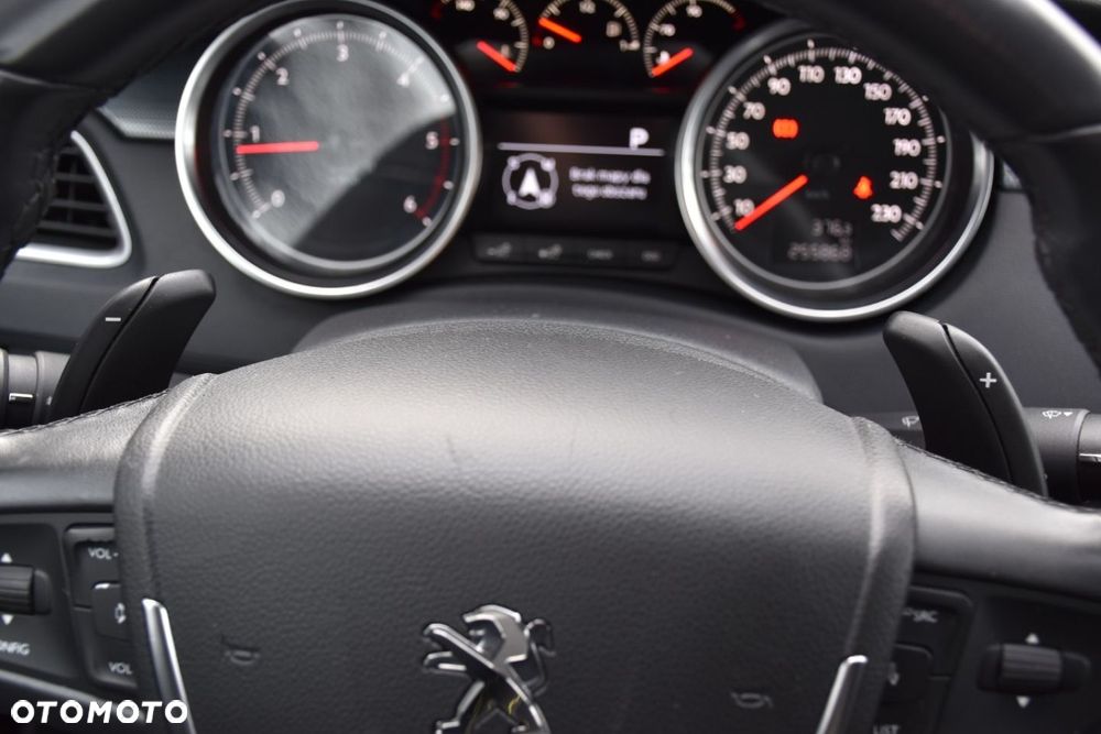 Peugeot 508 2.0 BlueHDi Allure S&S - 20