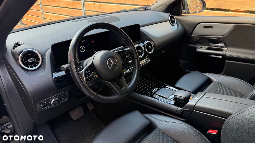 Mercedes-Benz GLA 200 Style - 5