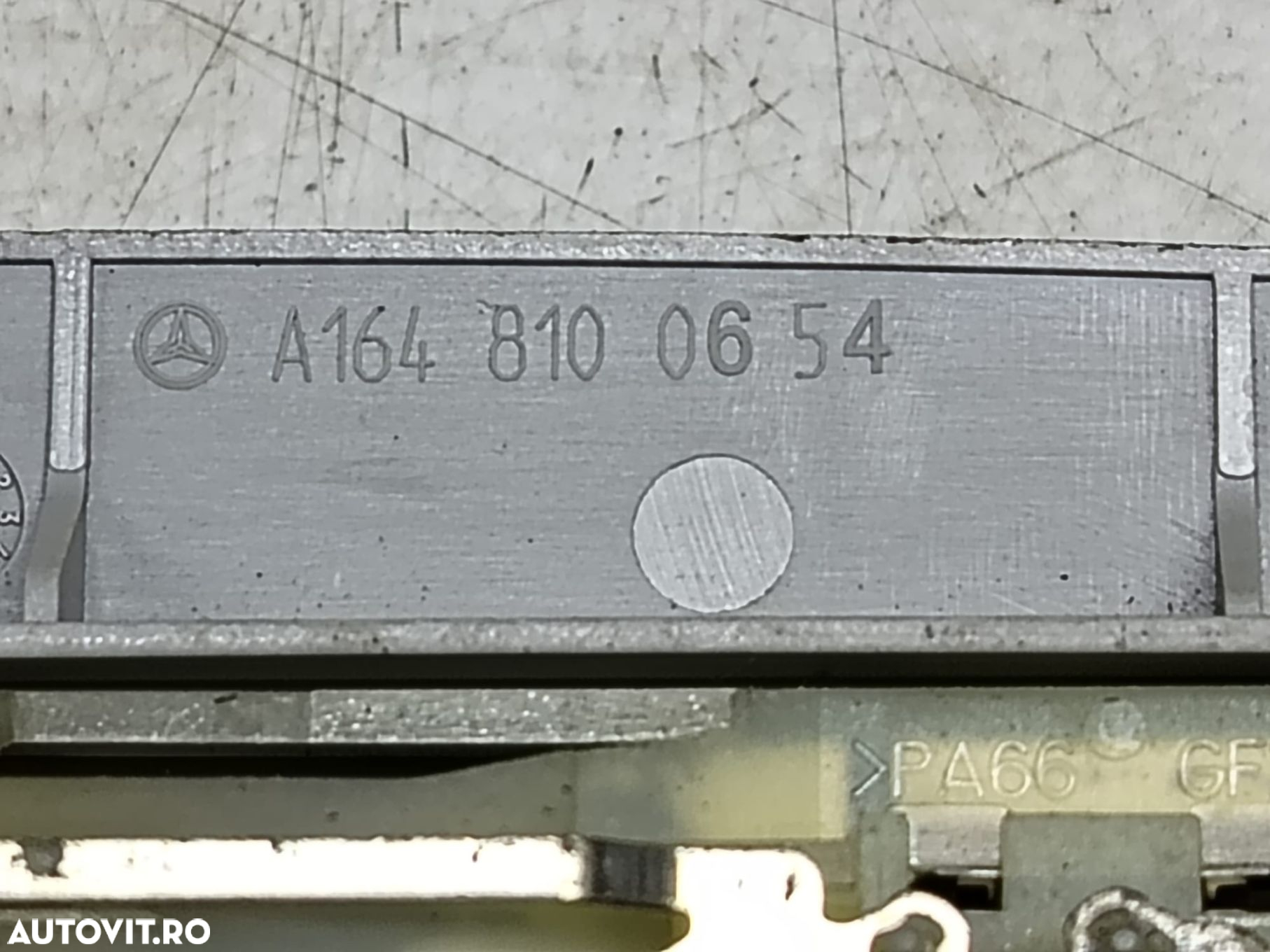 Maner plafon A1648100354 Mercedes-Benz ML W164 [2005 - 2008] - 2