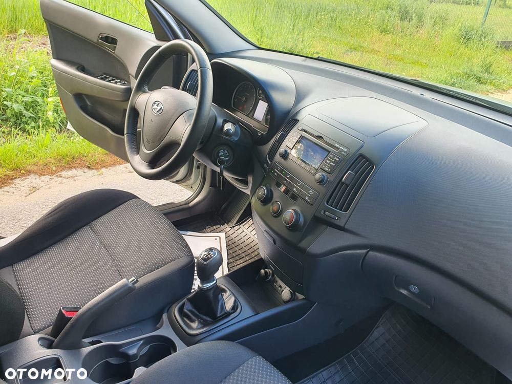 Hyundai i30 i30cw 1.4 Comfort - 14