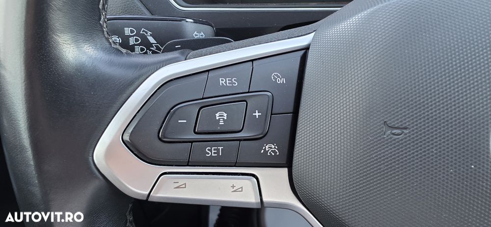 Volkswagen Tiguan 2.0 TDI SCR 4MOTION DSG R-Line - 32