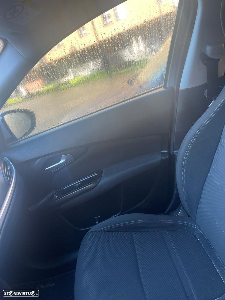 Fiat Tipo Station Wagon 1.3 M-Jet Lounge J17 - 4