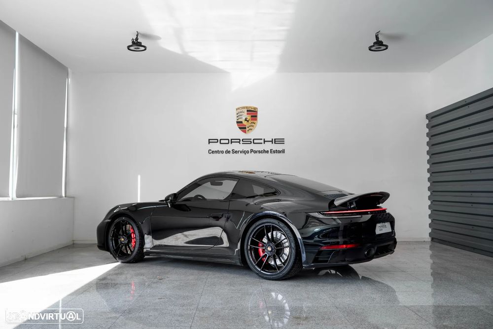 Porsche 911 (992) Carrera GTS PDK - 11