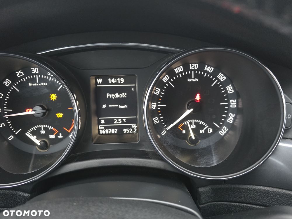 Skoda Superb 1.6 TDI Active Greenline - 13