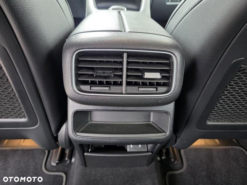 Mercedes-Benz GLE 300 d 4-Matic - 26