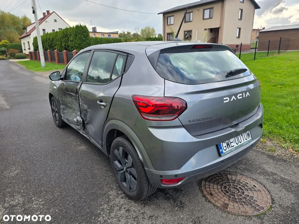 Dacia Sandero 1.0 TCe Essential - 8