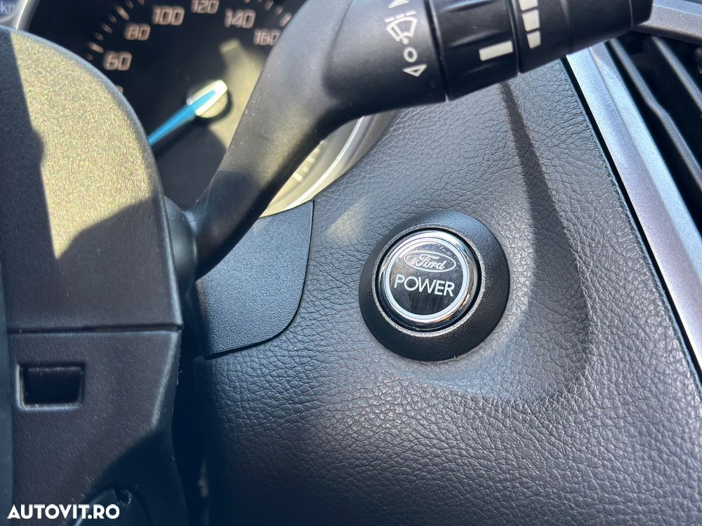 Ford Focus 2.0 TDCI DPF Titanium - 37