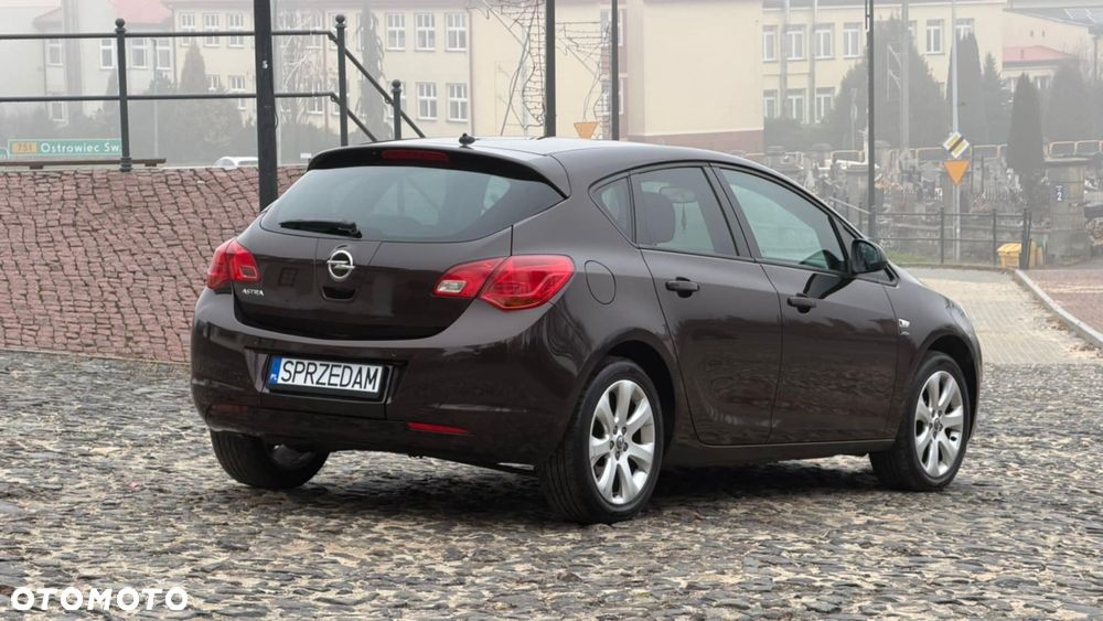 Opel Astra - 5