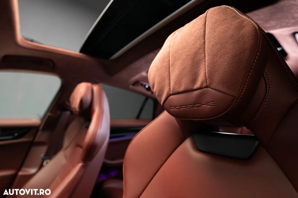 Porsche Panamera 4 - 23