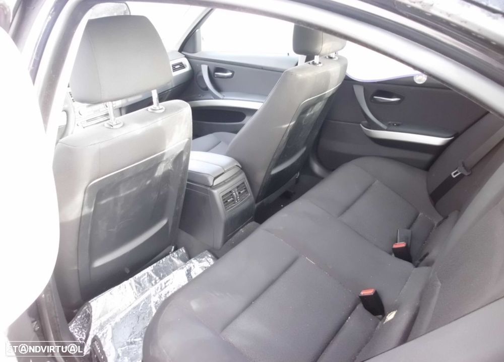 Peças BMW 3 (E90) 2004 a 2011 - 40