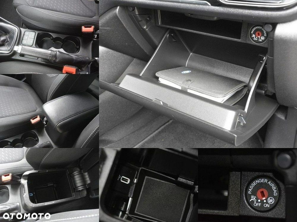 Ford Fiesta 1.0 EcoBoost STart-Stop Titanium - 23